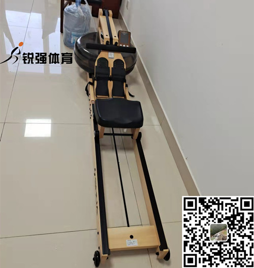 淄博某小区业主在巅峰国际选购的划船机